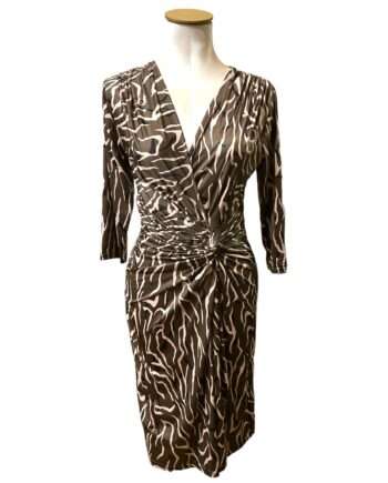 2490 V neck comfort dress M/L