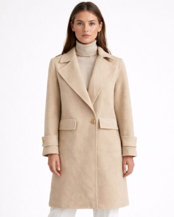 Double face coat with golden button