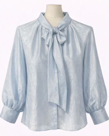 Blouse with bow in shiny organza